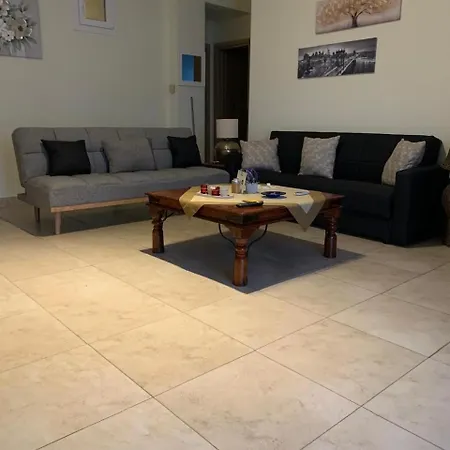 Lanari Valley House Апартаменты *