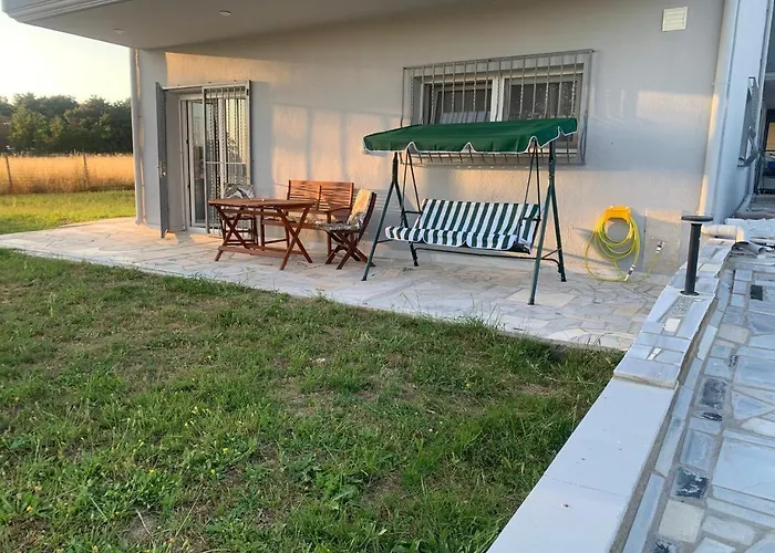 Lanari Valley House