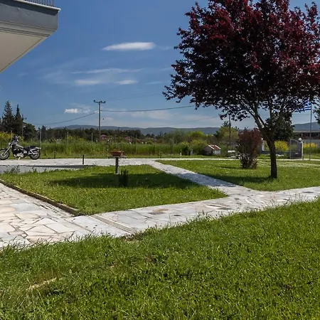 Lanari Valley House *